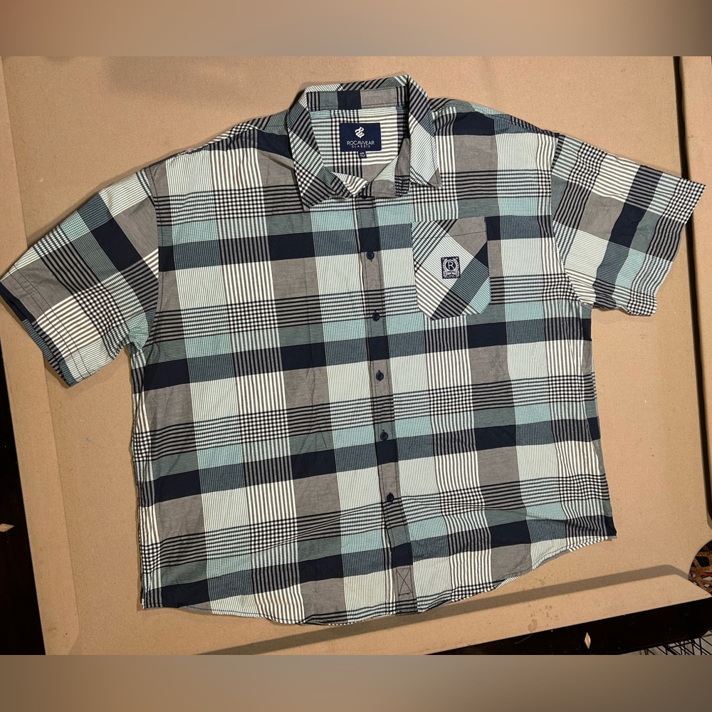 6XB button down shirt